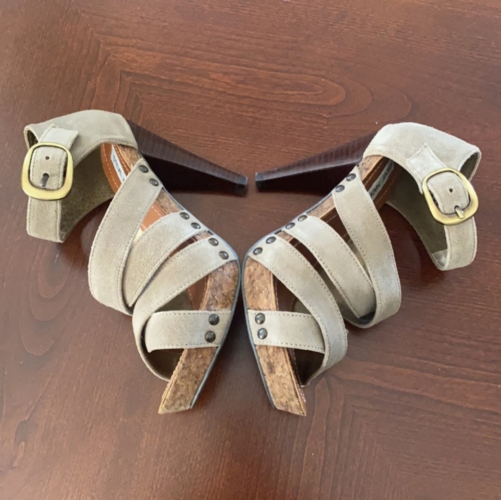 STEVE MADDEN * Leola taupe leather sandals SIZE 7